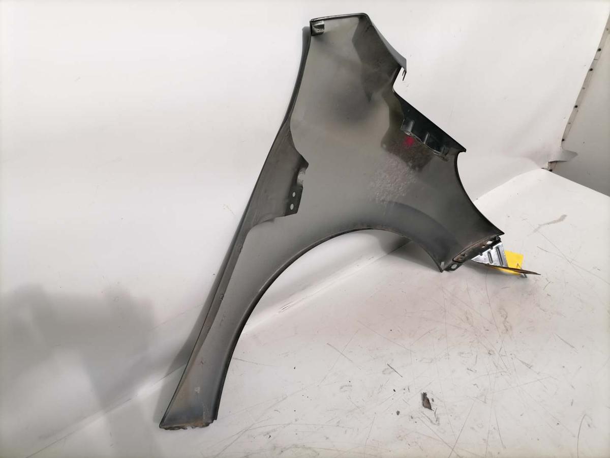 Peugeot 207SW original Kotfl&uuml;gel vorn links KTP Grau Shark Bj.2008